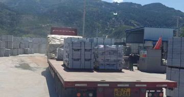 湖南 芝麻白仿形路沿石，直形路沿石