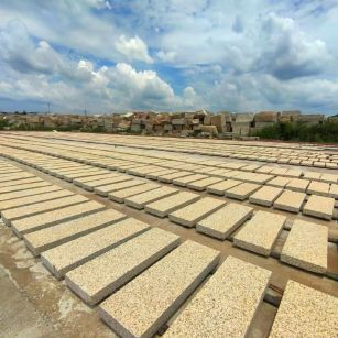 湖南 黄金麻荔枝面花岗岩石材地铺石防护中