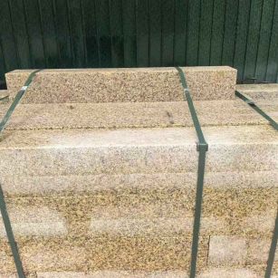 湖南 黄金麻花岗岩石材机切面栏杆料半成品