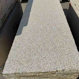 湖南 黄金麻花岗岩荔枝面毛板，半成品