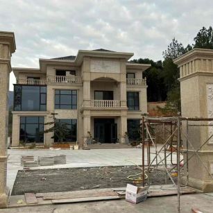 湖南 黄金麻花岗岩别墅雕花外墙干挂配上门口雕花罗马柱