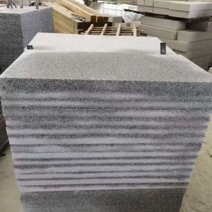 湖南 芝麻白5公分火烧地铺成品，900*400，规格可定制