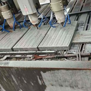 湖南 芝麻白花岗岩荔枝面盲道雕刻