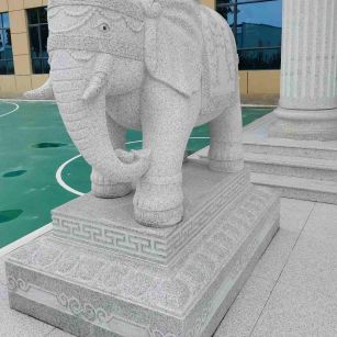 湖南 白麻花岗岩动物异形石雕-大象