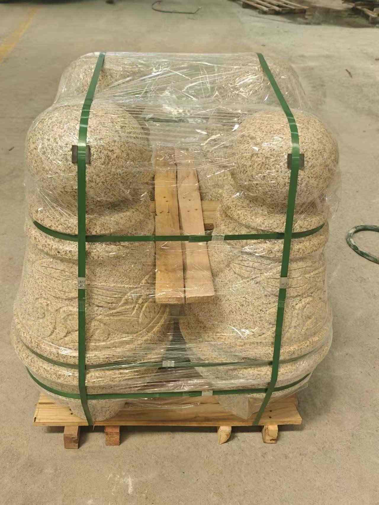 湖南 黄金麻异形定制雕花——棒棒糖挡车柱