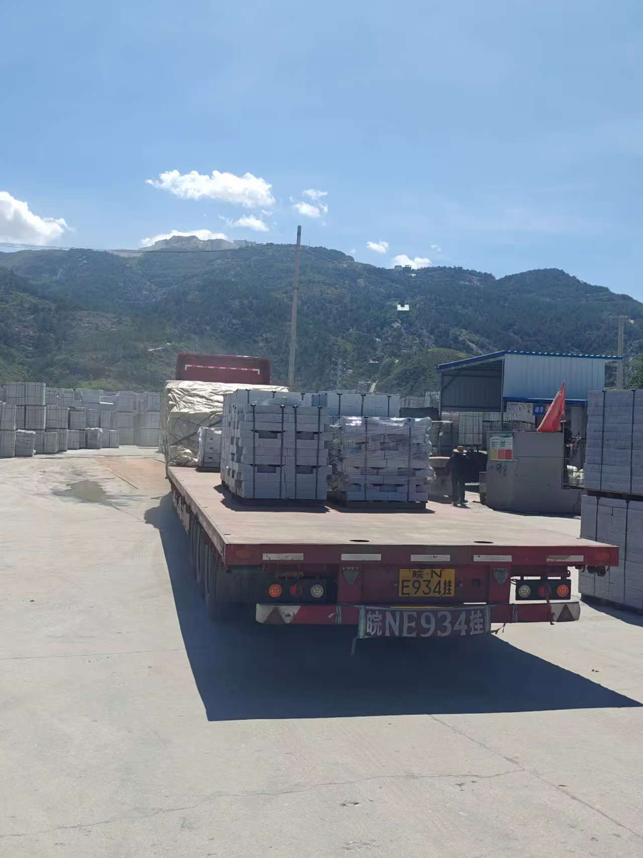 湖南 芝麻白仿形路沿石，直形路沿石