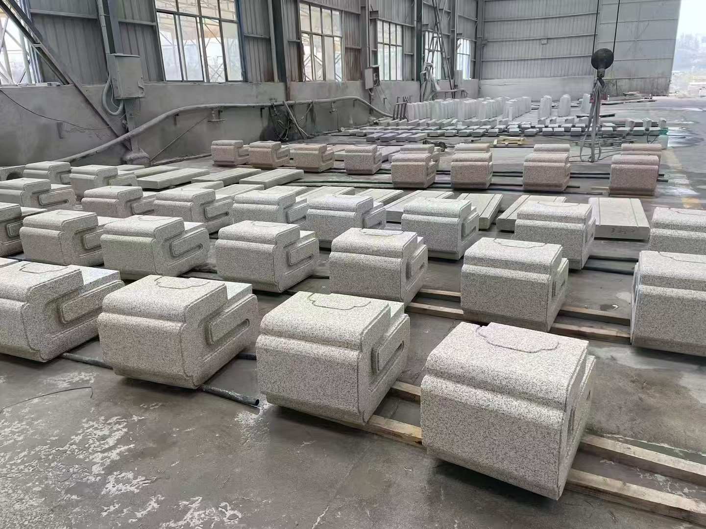 湖南 白麻花岗岩异形加工-石凳，坐凳