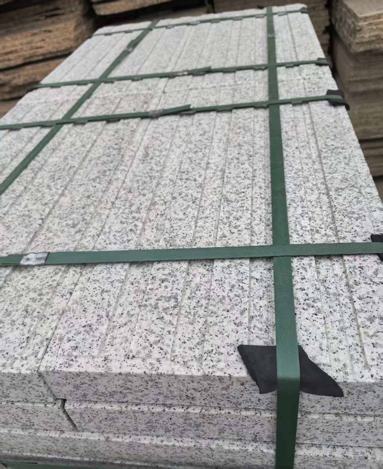 湖南 白麻花岗岩直行盲道石，盲条，地铺石