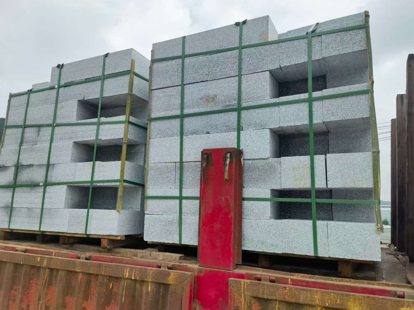 湖南 芝麻白花岗岩路沿石，平石，路侧石，马路牙子，路缘石，立缘石，平缘石等